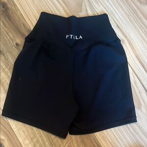 Ptula unknown style size small 4”
